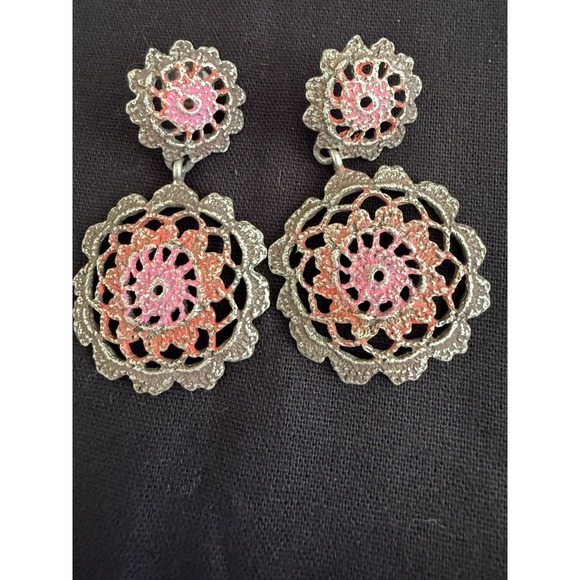 The Unbranded Brand Jewelry - Vintage floral pattern, metal drop earrings with painted accents